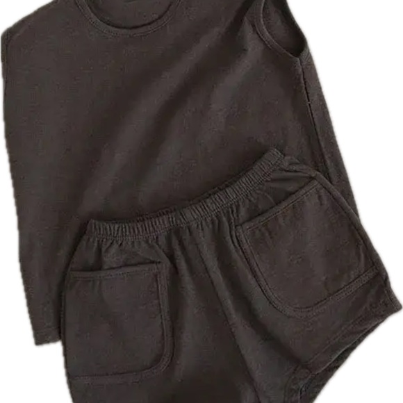 Toddler boy shorts and vest top outfit 12-18 months - Picture 1 of 3